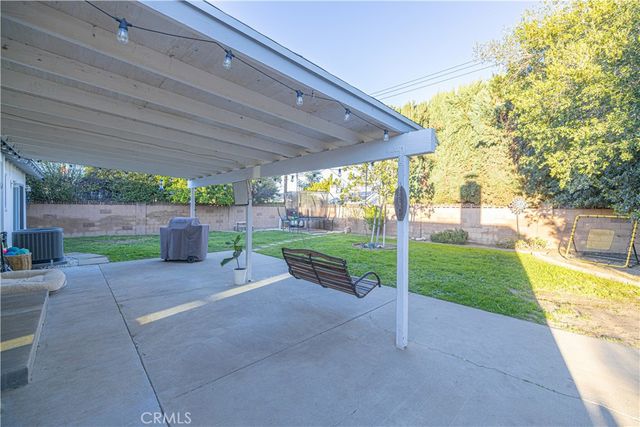 7848 Maynard, West Hills, CA 91304