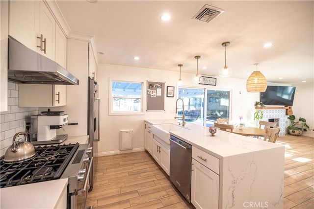 7848 Maynard, West Hills, CA 91304