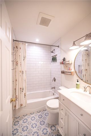 7848 Maynard, West Hills, CA 91304