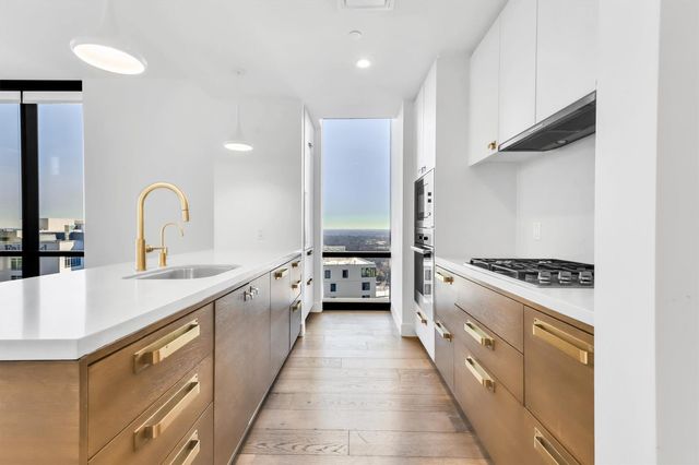 70 Rainey ST 1607, Austin, TX 78701