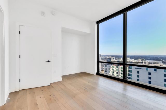 70 Rainey ST 1607, Austin, TX 78701