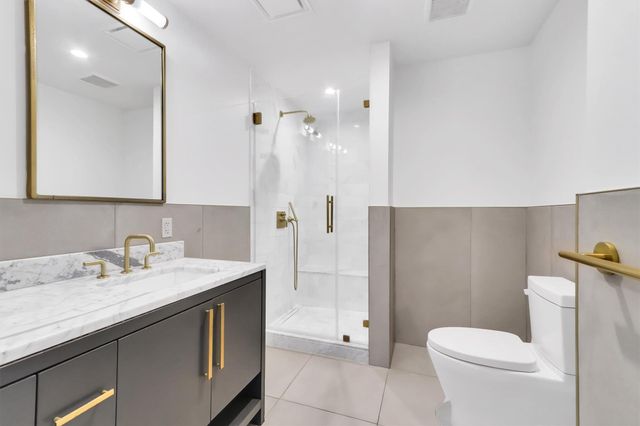 70 Rainey ST 1607, Austin, TX 78701