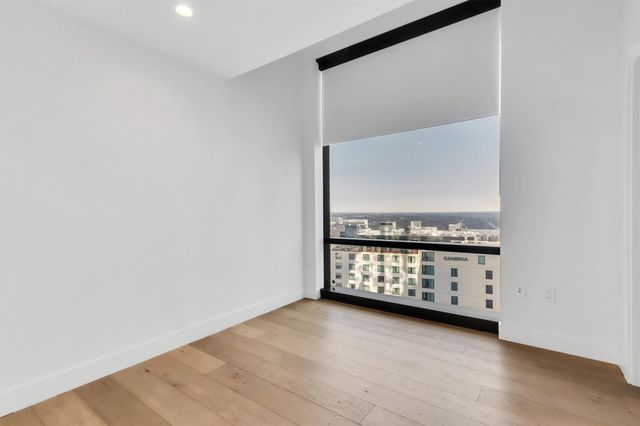 70 Rainey ST 1607, Austin, TX 78701