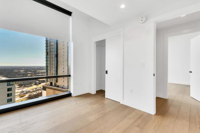 70 Rainey ST 1607, Austin, TX 78701
