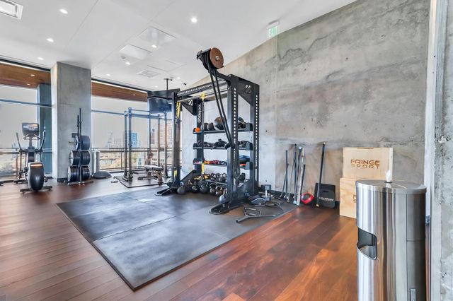 70 Rainey ST 1607, Austin, TX 78701