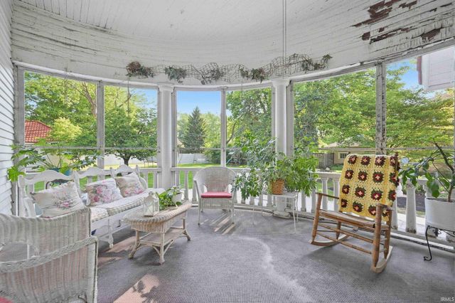 300 E McCullough Boulevard, Muncie, IN 47303