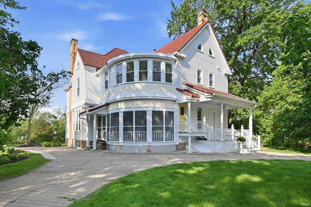 300 E McCullough Boulevard, Muncie, IN 47303