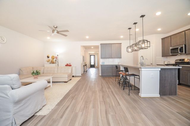 7722 Kenora Way, Richmond, TX 77407