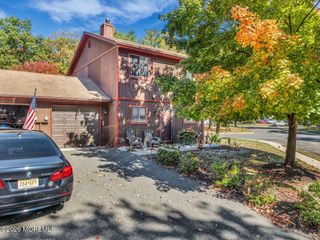 16 Cardinal Lane, Howell, NJ 07731