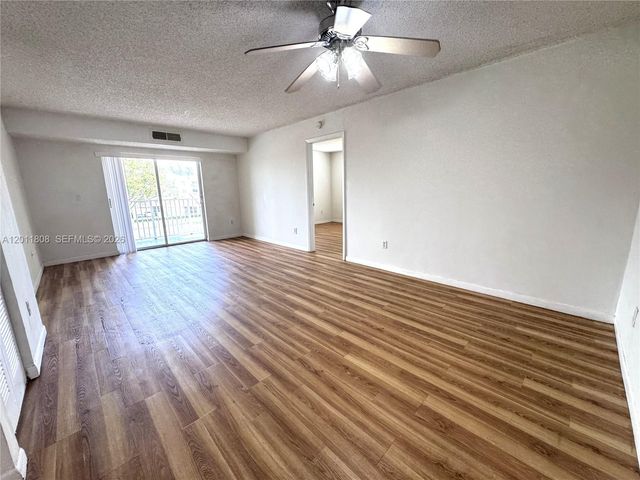 8240 SW 210th St 209, Cutler Bay, FL 33189