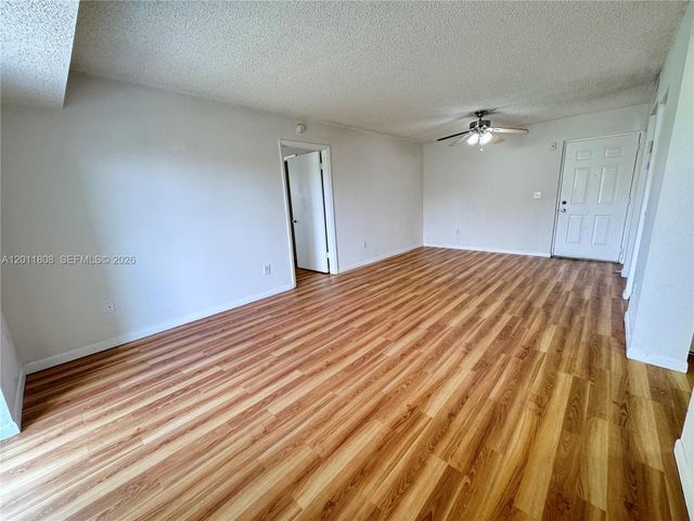 8240 SW 210th St 209, Cutler Bay, FL 33189