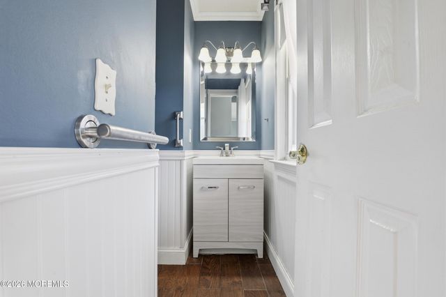 306 Ashford Road, Toms River, NJ 08755