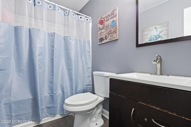 306 Ashford Road, Toms River, NJ 08755