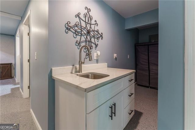 1412 Elliotts Lane, Auburn, GA 30011