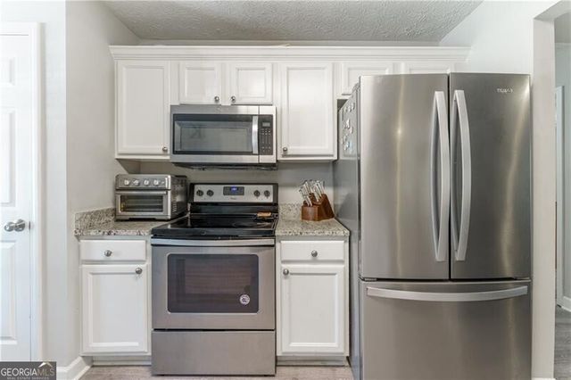 1412 Elliotts Lane, Auburn, GA 30011