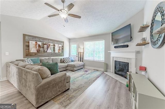 1412 Elliotts Lane, Auburn, GA 30011