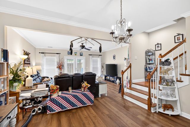 8 Baker Ct, Lebanon, TN 37087