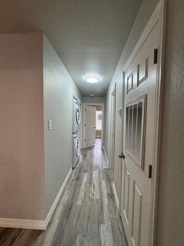 418 Garland Drive 244, Lake Jackson, TX 77566