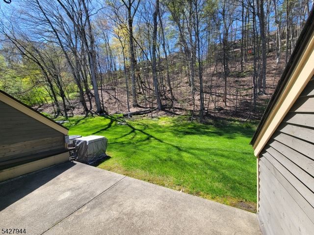 29 Concord Rd D, West Milford Twp., NJ 07480