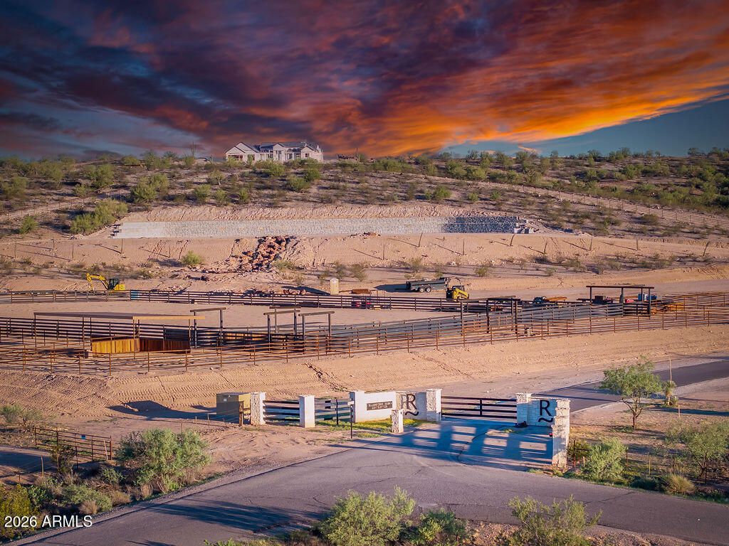 SE1A Rancho Rio Trail SE1A, Wickenburg, AZ 85390 — exterior
