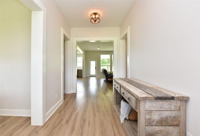 406 County Road 100, Boling, TX 77420