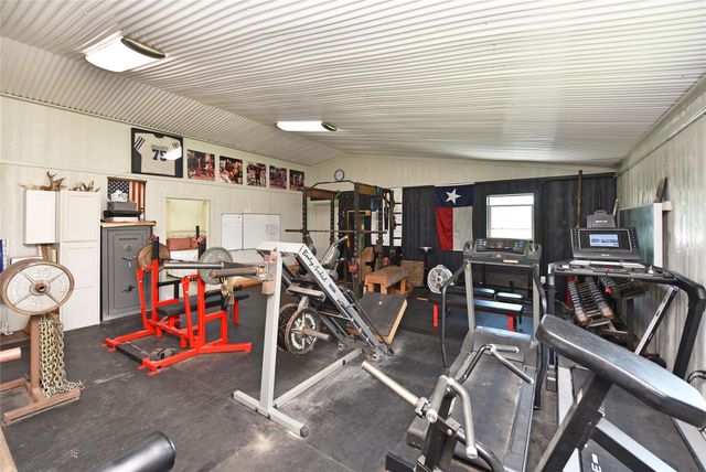 406 County Road 100, Boling, TX 77420