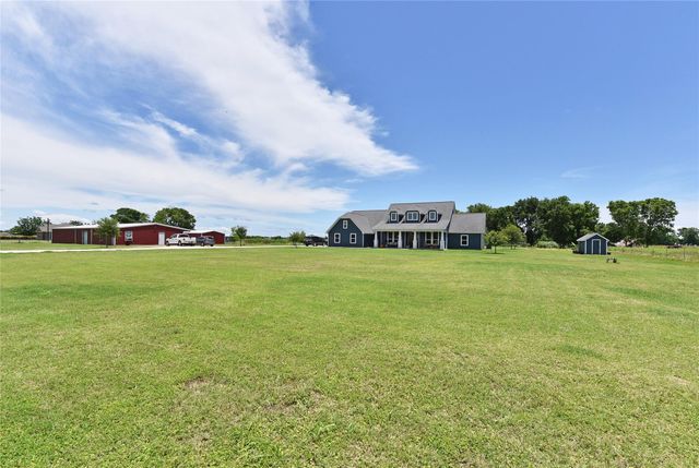 406 County Road 100, Boling, TX 77420