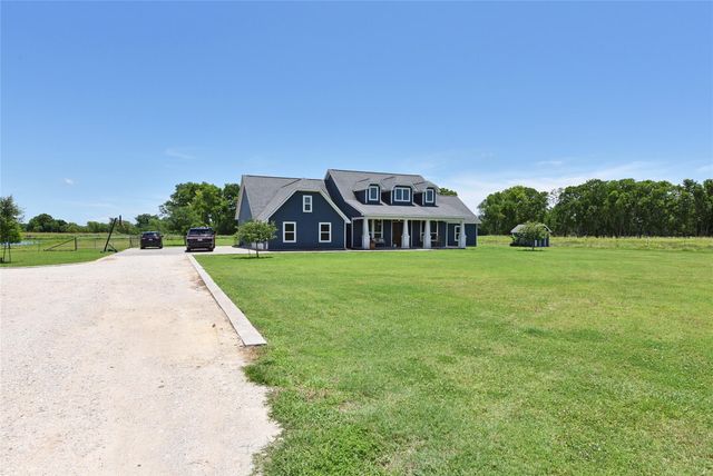 406 County Road 100, Boling, TX 77420