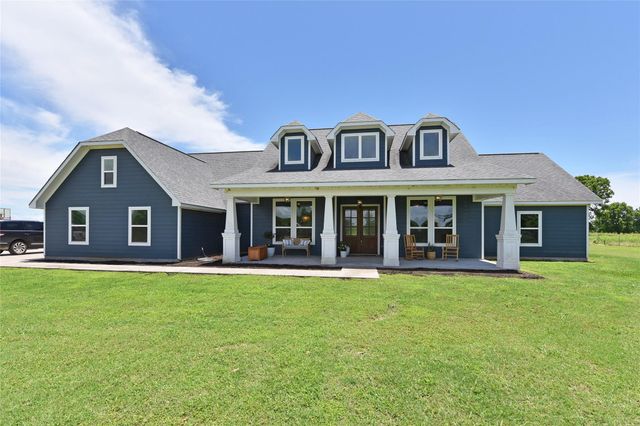406 County Road 100, Boling, TX 77420