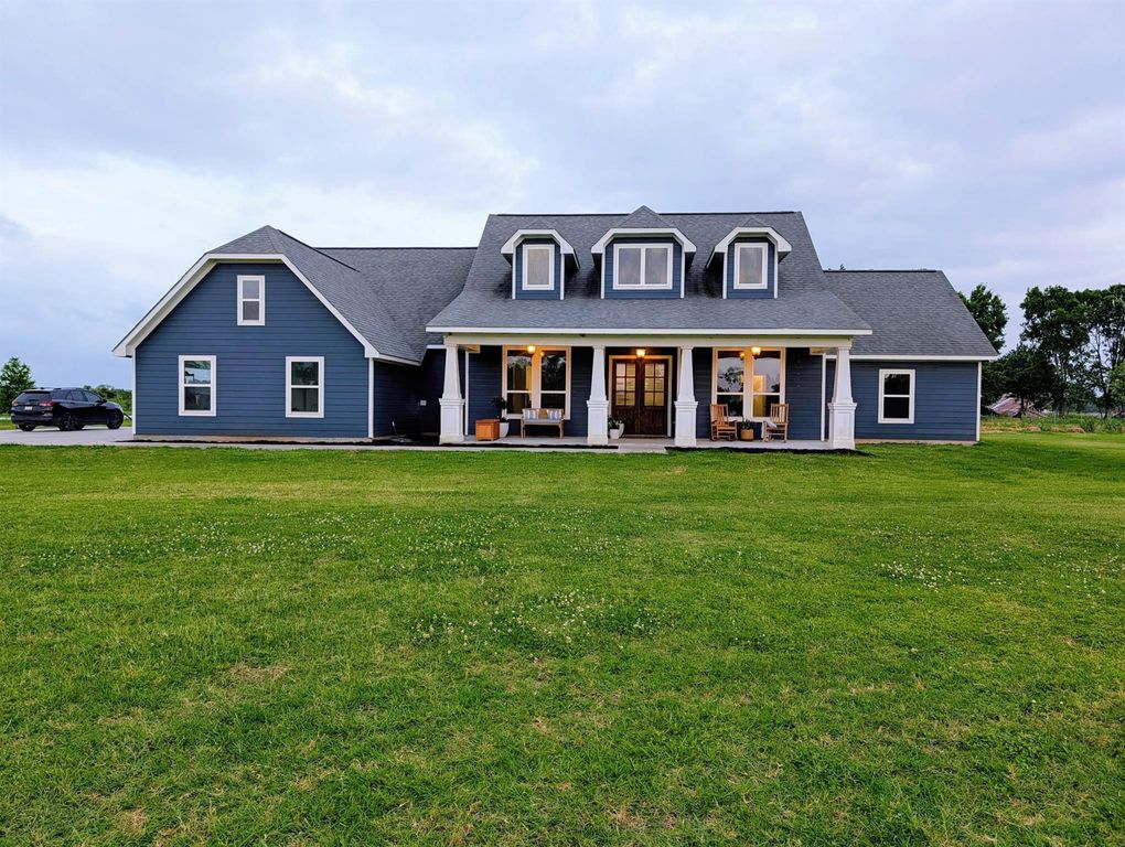 406 County Road 100, Boling, TX 77420