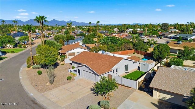 5009 E BLANCHE Drive, Scottsdale, AZ 85254