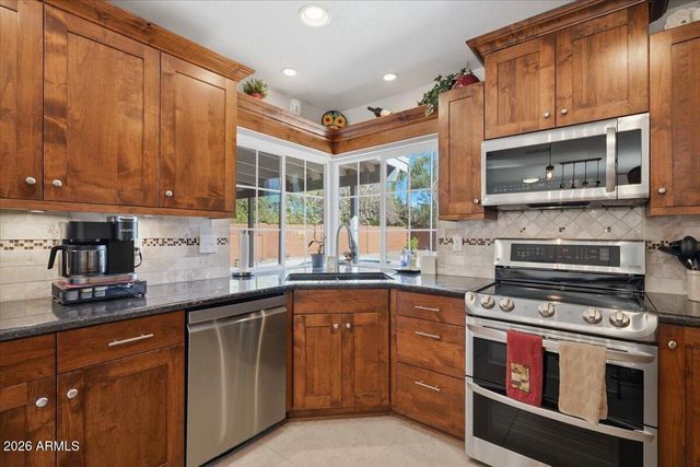 5009 E BLANCHE Drive, Scottsdale, AZ 85254