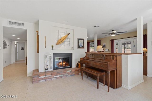 5009 E BLANCHE Drive, Scottsdale, AZ 85254