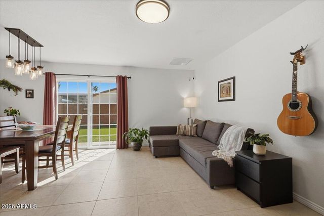 5009 E BLANCHE Drive, Scottsdale, AZ 85254