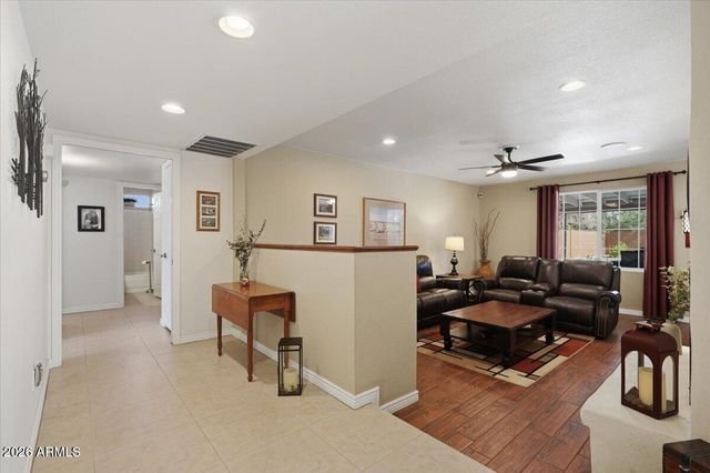 5009 E BLANCHE Drive, Scottsdale, AZ 85254