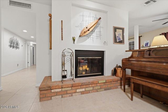 5009 E BLANCHE Drive, Scottsdale, AZ 85254