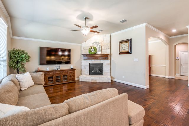 2721 Driftwood Creek Trail, Celina, TX 75078