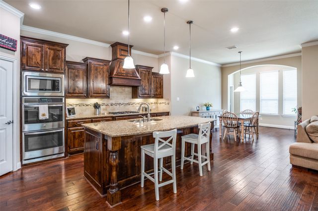 2721 Driftwood Creek Trail, Celina, TX 75078