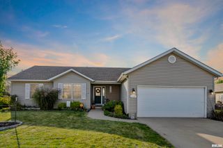 4504 GAYMAN Avenue, Davenport, IA 52806