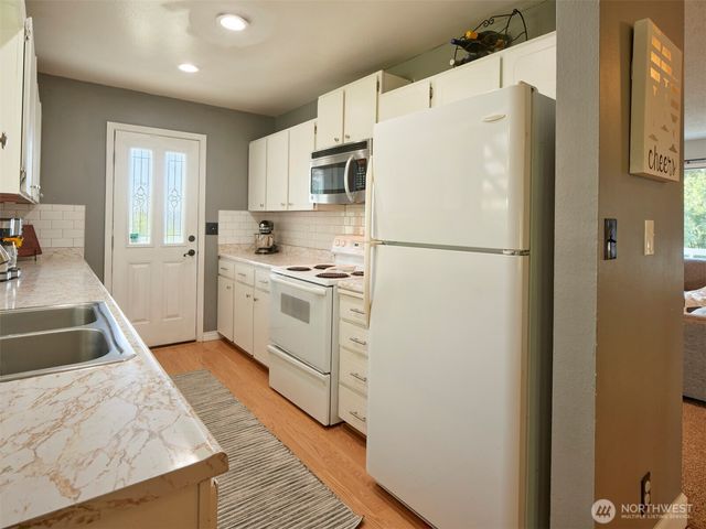 622 Mount Pleasant Road, Kelso, WA 98626