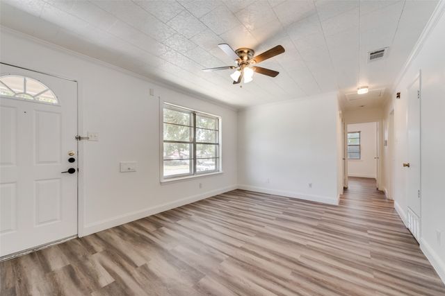 1412 Woodcrest Drive, Mesquite, TX 75149