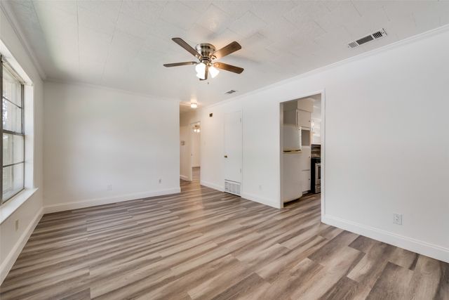 1412 Woodcrest Drive, Mesquite, TX 75149