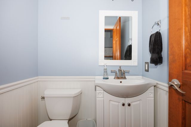 2405 Savanna Road, Bloomington, IL 61705