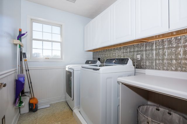 2405 Savanna Road, Bloomington, IL 61705