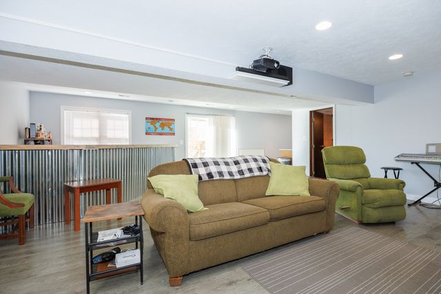 2405 Savanna Road, Bloomington, IL 61705