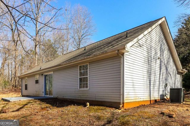 6793 Creeks Edge Court, Flowery Branch, GA 30542