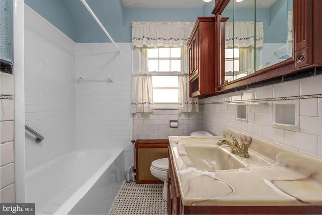 114 N WALNUT, Wilmington, DE 19804