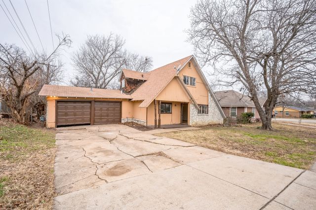 816 Hillcrest Drive, Arlington, TX 76010