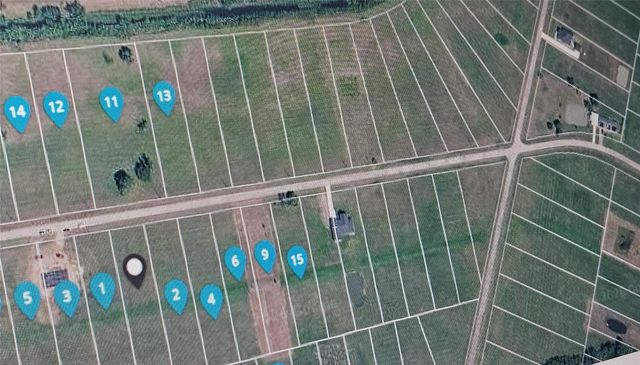 607 Chuckwagon Trail, Angleton, TX 77515