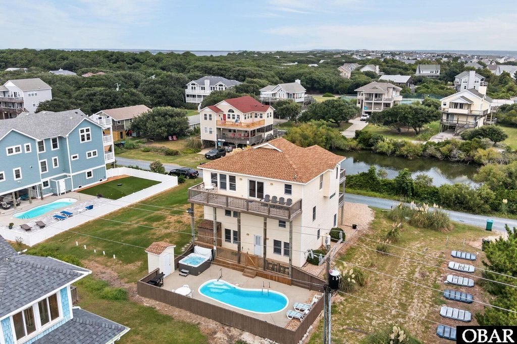 Image 3 of property listing at 115 A Ocean Bay Boulevard, Duck, NC 27949